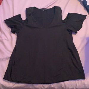 Sanctuary Cold Shoulder Tee shirt